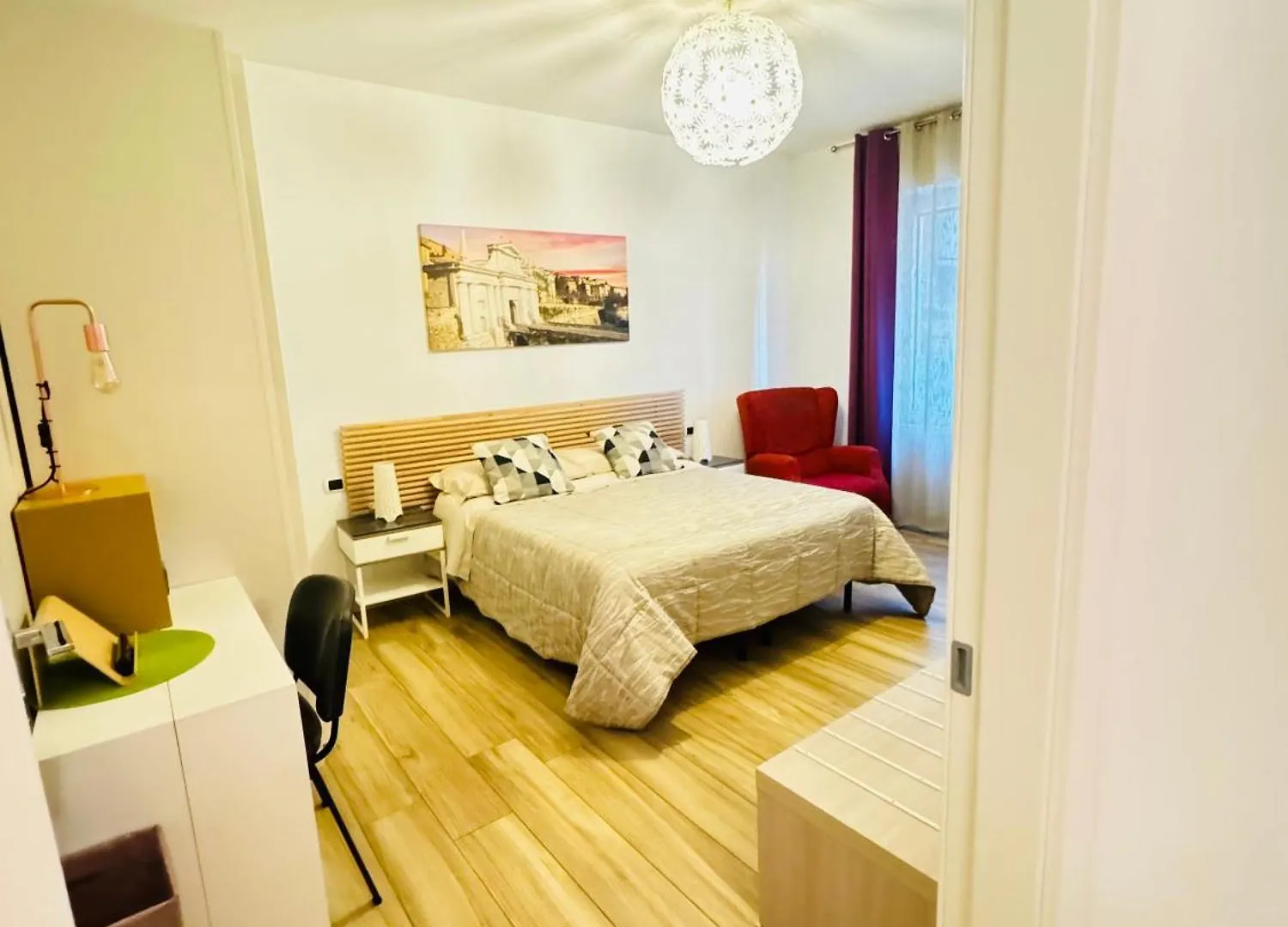 Smart House Rooms Central Luxury Bergamo Italien