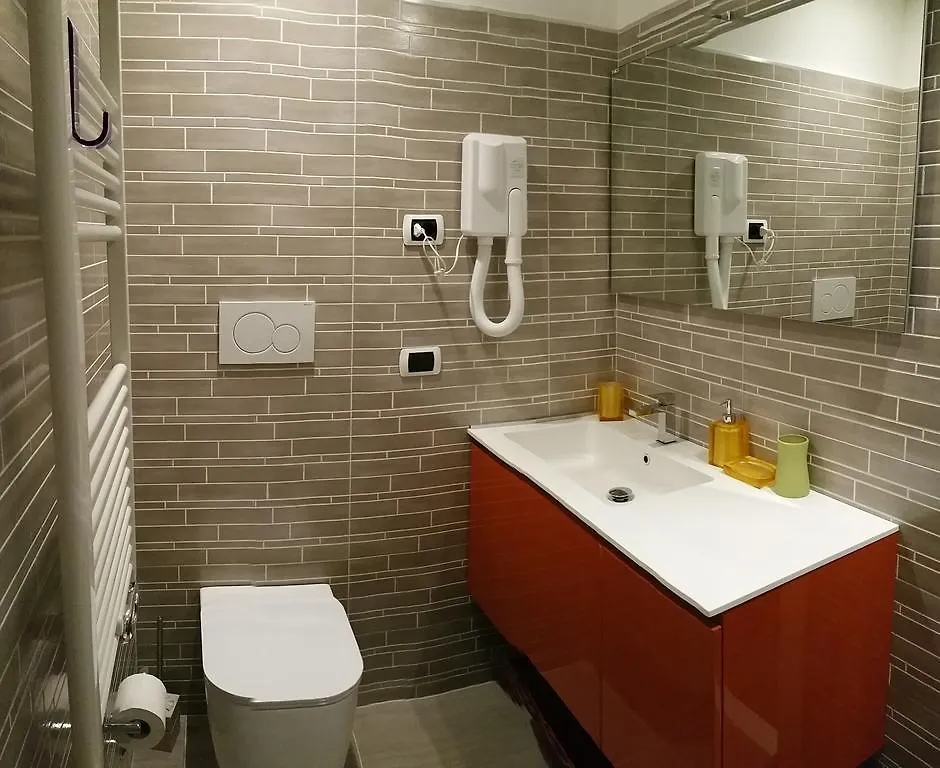 Smart House Rooms Central Luxury Bergamo Bed & Breakfast